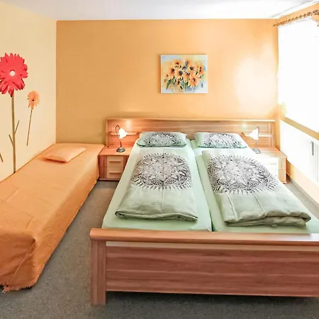 1 Bedroom Awesome In Waren Mueritz Appartement Waren (Mueritz)